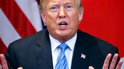 Оставшись без Нобелевской премии, Трамп пошел в атаку на Китай Оставшись без Нобелевской премии, Трамп пошел в атаку на Китай