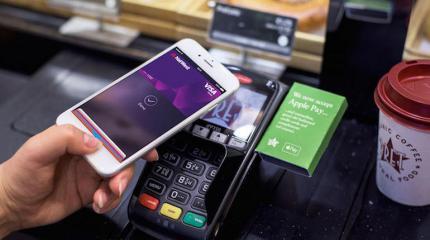 Банк в смартфоне: Apple Pay приходит в Россию