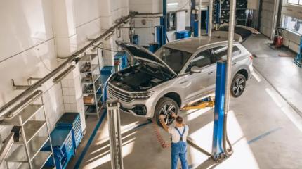 «Гвоздь в крышку гроба автобизнеса»: в Петербурге взлетят цены на ремонт