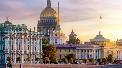 Магнит для богатых: в Петербург заманивают денежных туристов