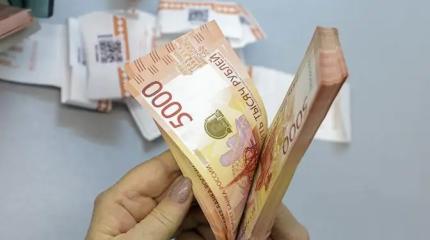 Губернаторам придется резать местные бюджеты