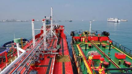 Ормуз достиг рекорда: суда пролетают залив десятками