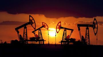 Страны ОПЕК планируют продлить соглашение о сокращении добычи нефти