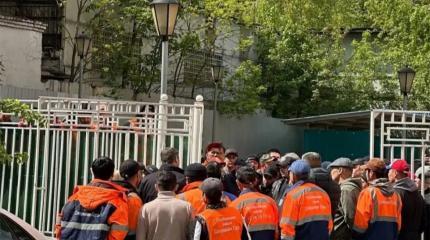 «Надо домой отправлять»: в РФ резко высказались о бунтах мигрантов в Москве «Надо домой отправлять»: в РФ резко высказались о бунтах мигрантов в Москве