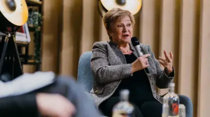 Хищник пощадил: МВФ впервые предоставит Киеву легкие миллиарды