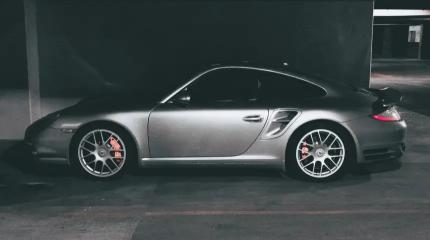 Роскошь Porsche наносит материнской VW сокрушительный удар на 6 миллиардов долларов