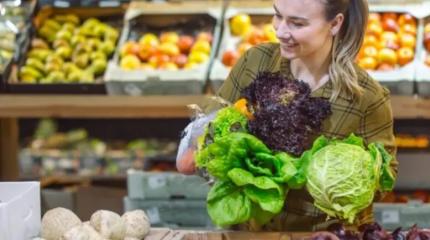 Августовский ценопад: в РФ рассказали о резком снижении стоимости продуктов