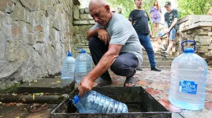 Донбассу нужен глоток воды: Донецк задыхается от жажды Донбассу нужен глоток воды: Донецк задыхается от жажды