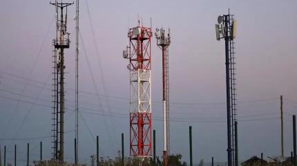 Без звонков и интернета: на Украине начала сыпаться система связи