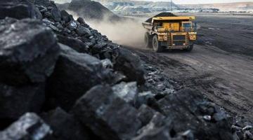 Монголия вынужденно прекратила отгрузку угля в Китай