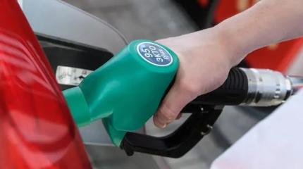 Избежать «бензинового голода» поможет компромисс государства и нефтяников Избежать «бензинового голода» поможет компромисс государства и нефтяников
