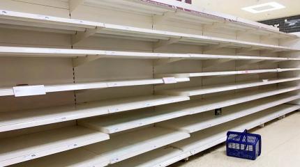 Украинцы будут меньше есть. Пустые полки магазинов станут обыденностью
