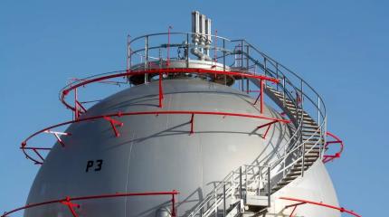 Дефицит и дороговизна: Европа соскребает последний газ в пустых ПХГ