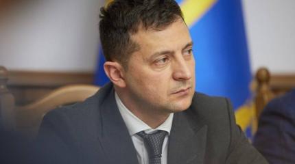 Украинский экономист: Украина только мечтает и просит, а власти просто наберут кредитов и свалят