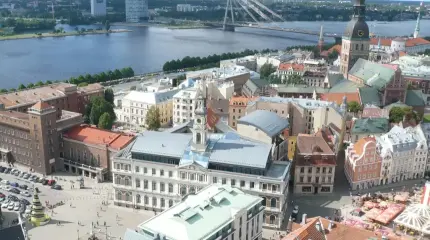 В Латвии стараются спасти умирающий без русских туристов ресторанный бизнес