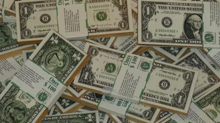 Гарантия успеха: Трамп осуществляет мечту о глобальной дедолларизации