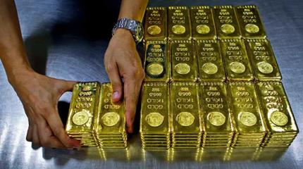 10 тысяч за грамм — только начало: золото бьет рекорды 10 тысяч за грамм — только начало: золото бьет рекорды