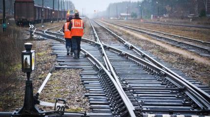 Украина готова перестроить железную дорогу ради польского контроля