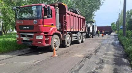 Новая Россия с помощью шефов строит и лечит, ремонтирует и производит Новая Россия с помощью шефов строит и лечит, ремонтирует и производит