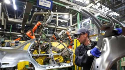 У «Лады» нелады с покупателями, АвтоВАЗ останавливает производство