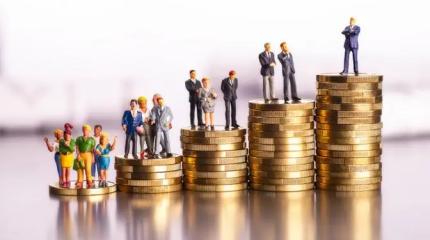 Западные богачи требуют повысить налоги против себя, а российские молчат