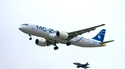 Импортозамещение подвело: новому самолёту МС-21 укоротили полёт