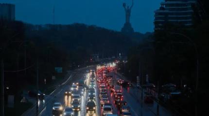Киев на грани энергетического коллапса: конец тепла и света
