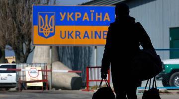 Лишь бы уехать: украинцы согласны трудиться за гроши даже в Прибалтике