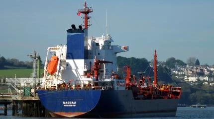 Недоступный фрахт: рынок супертанкеров несется в пропасть