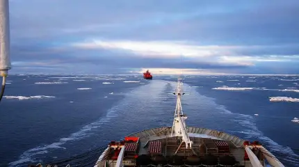 Танкеры на СПГ-двигателях: Россия «обновила» Северный морской путь