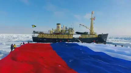 Сани с нагрузкой в 60 тонн: Россия покоряет северные льды