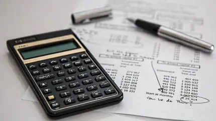 Россияне не забирают у государства положенные им деньги: экспертное мнение о причинах