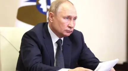 Президент Путин заявил о восстановлении экономики России после 90-х годов