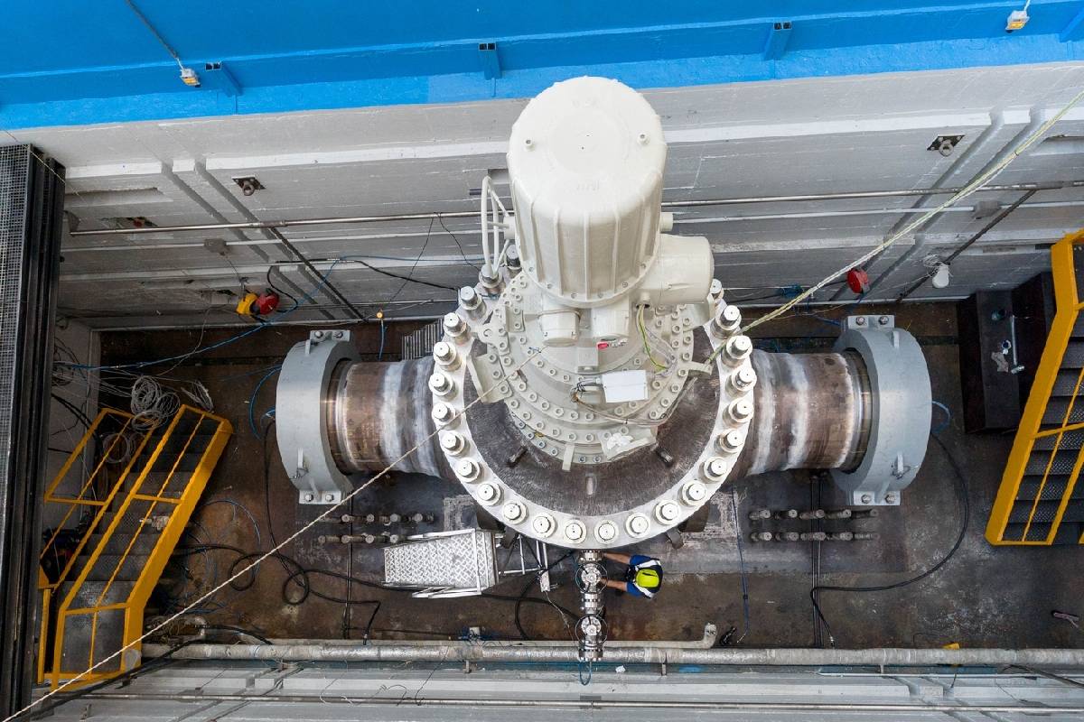 В Германии предложили противодействовать газопроводу «Северный поток-2» ветрогенерацией и закупками американского СПГ