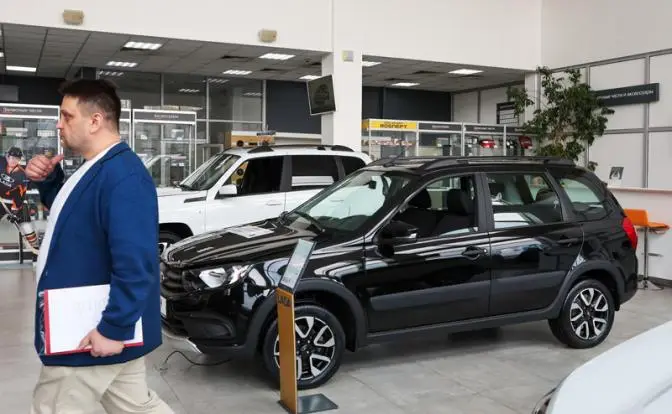 Семейный автомобиль: Почему Минпромторгу по душе опыт барышников