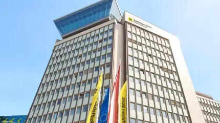 Австрийский банк с убытками, российский с прибытками: в ЕС обозлились из-за роста дохода дочки Raiffeisen в «изолированной» России