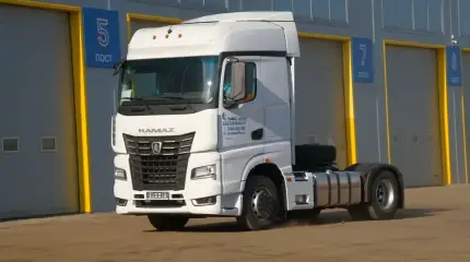 «КАМАЗ» представил беспилотный грузовик «Маяк-2»