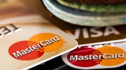 ЦБ РФ заговорил о возможном прекращении обслуживания карт Visa и Mastercard