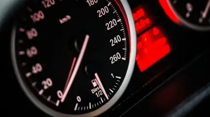 Заглох и стоит: премиальный сегмент немецких авто взбрыкнул в России