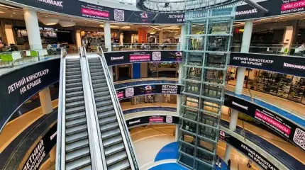 Гигантские торговые центры уже пора исповедовать?