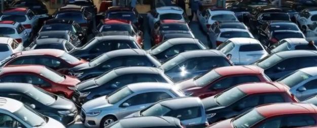 Китай закрыл серый импорт: около сотни машин задержали на границе с РФ