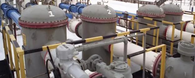 Европу разрывают трубопроводы и атакуют танкеры