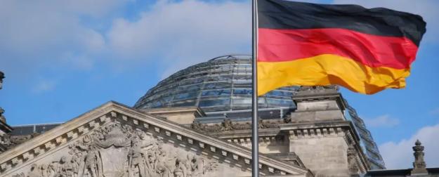 Начало конца: власти Германии спаслись с помощью пенсионеров ради русофобии