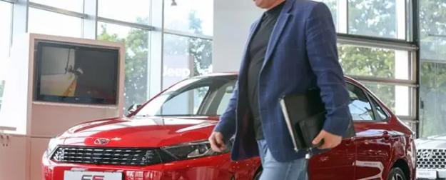 Авторынок в коме: «Китайский ажиотаж» заканчивается, адекватной замены нет