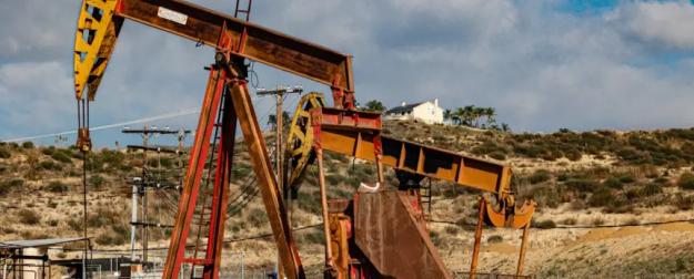 Сырья на дне: нефтедобыча в США терпит неудачу