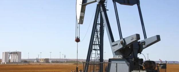 Шторм не помеха: стратегические нефтяные закрома США ломятся от сырья