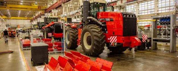 Легенда под угрозой: спад продаж может убить завод сельхозтехники в РФ Легенда под угрозой: спад продаж может убить завод сельхозтехники в РФ