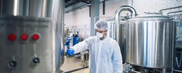 Катастрофа в пищевой отрасли: в РФ рухнуло производство базовых продуктов Катастрофа в пищевой отрасли: в РФ рухнуло производство базовых продуктов
