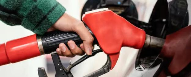 В России разрешат «бодяжить» бензин: эксперты оценили вынужденные меры