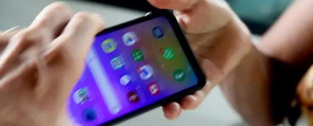 Минцифры готовит всероссийскую перепись смартфонов, планшетов, ноутбуков Минцифры готовит всероссийскую перепись смартфонов, планшетов, ноутбуков